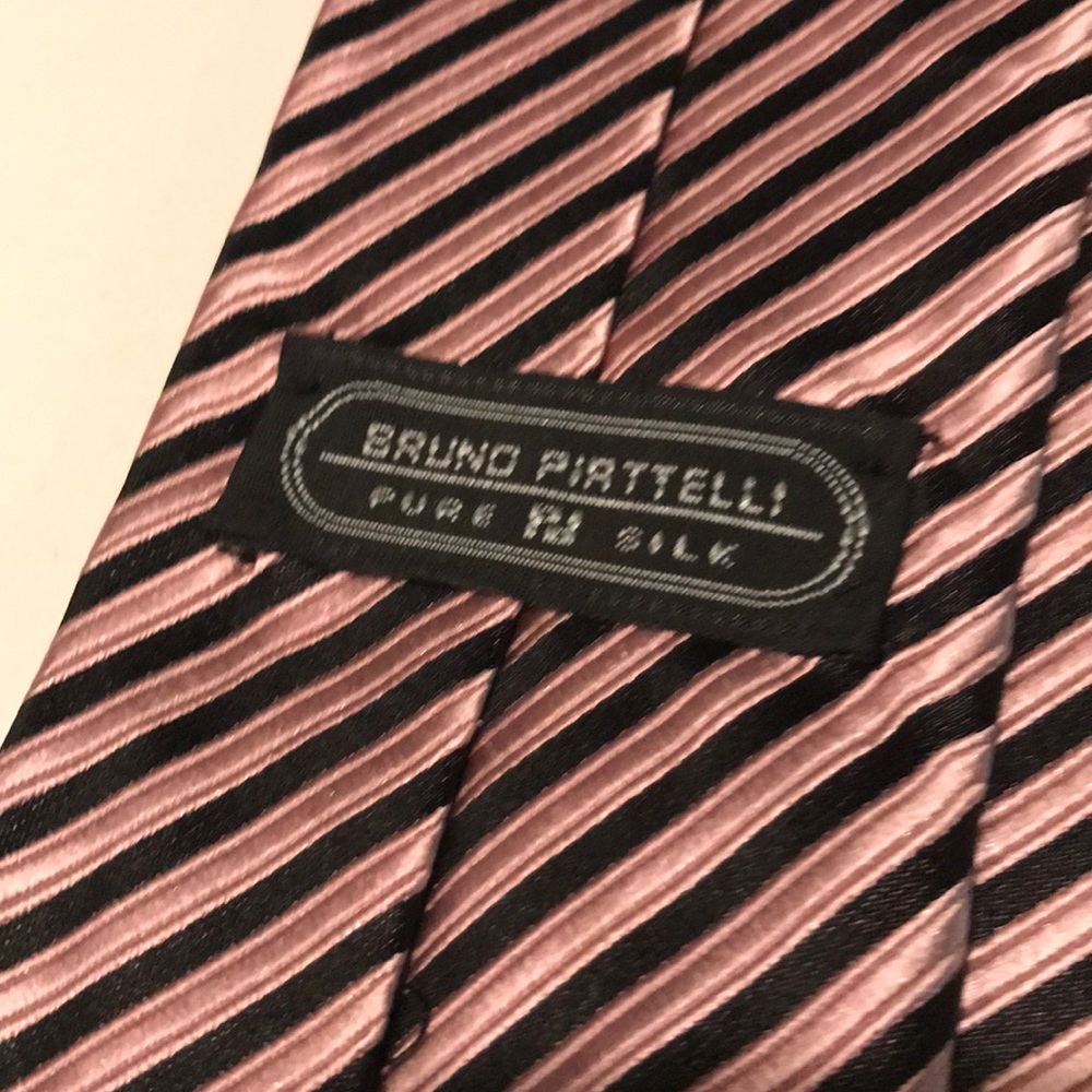 Bruno Pirttelli silk tie.